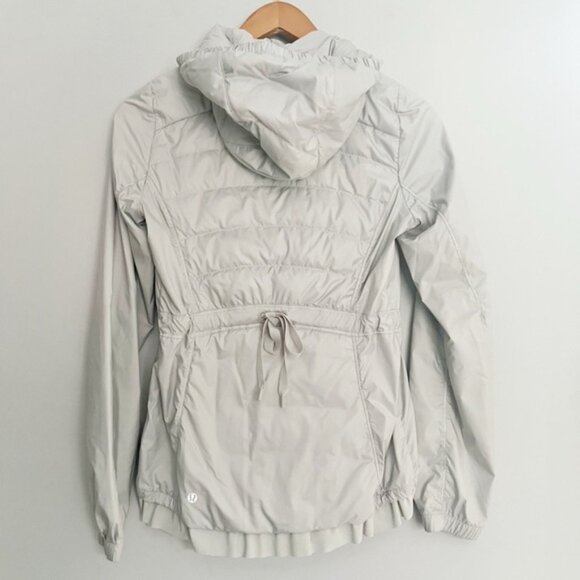 Lululemon Spring Fling Puffy Windbreaker Down filled Jacket Silver Spoon Size 4 - Picture 4 of 7